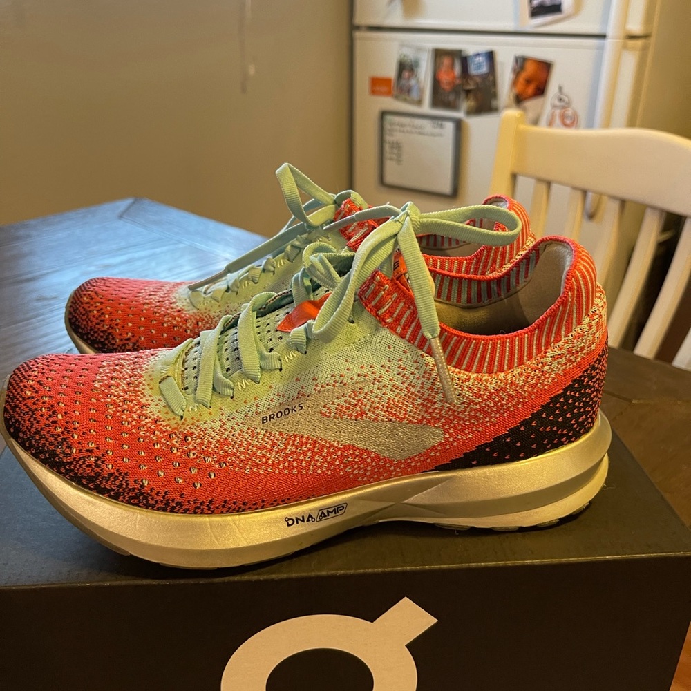 Brooks Levitate 2